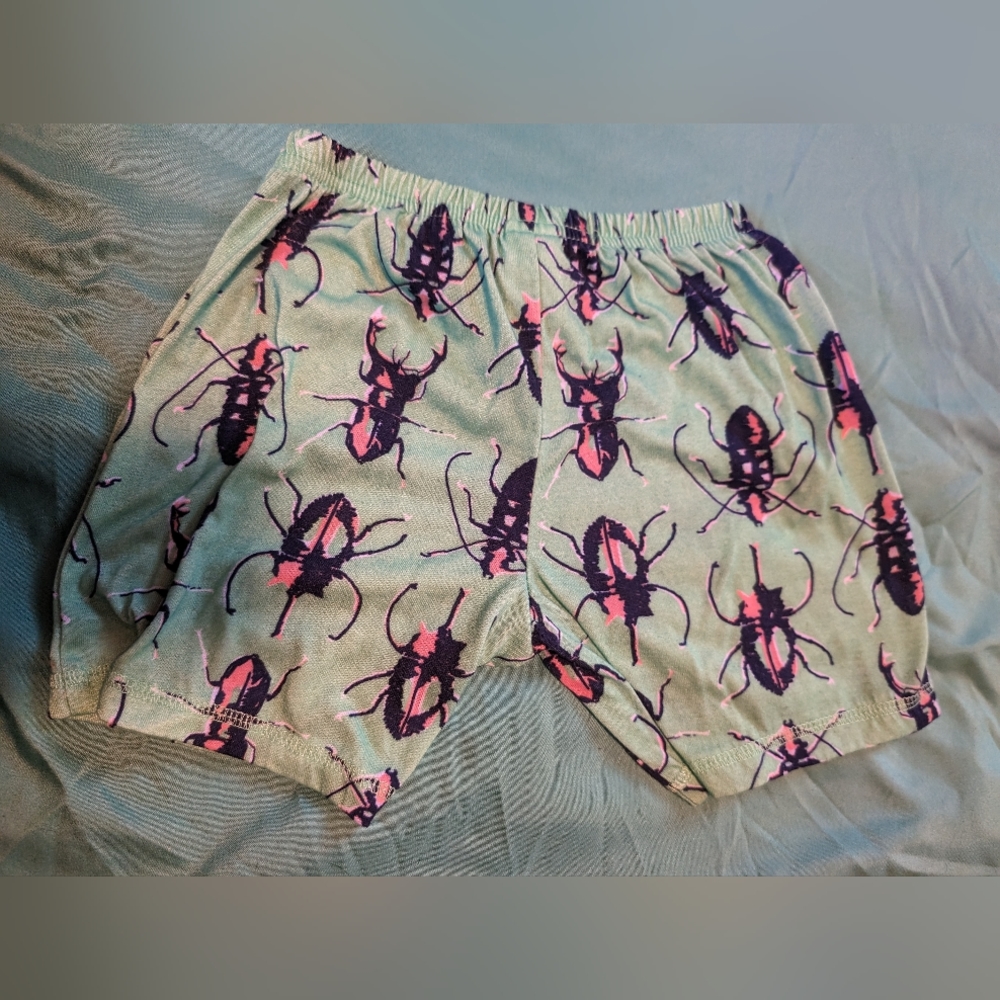 Bug print shorts
